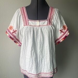Madewell top bohemian style white with floral embroidery size small